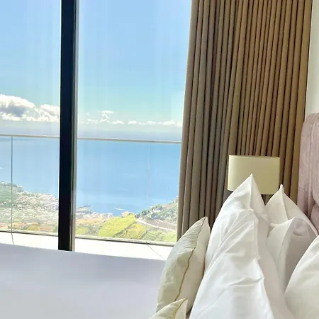 Nóbrega Villa Câmara de Lobos